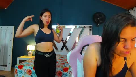 Emily and Soffy online show from 04/18/26, 07:07