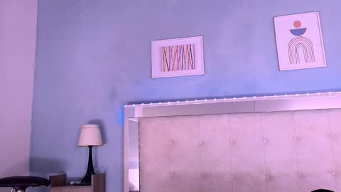 emily_castillo1_ online show from 09/29/25, 05:23