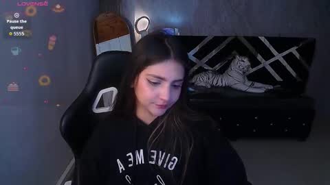 Snapshot of emily_cooper_t chatting on 01/10/26, 08:10 emily_cooper_t online show from 01/10/26, 08:10