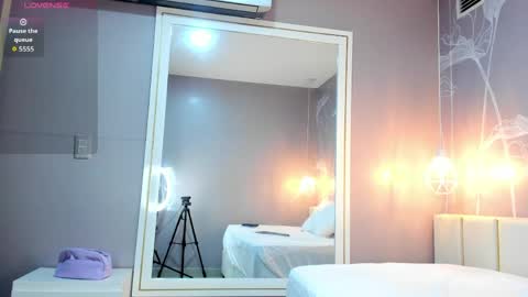 Emily online show from 04/20/26, 11:50