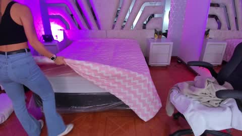 Emily online show from 01/16/25, 10:42