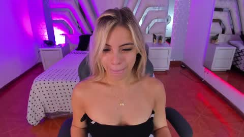 Emily online show from 01/24/25, 10:32