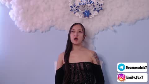 Snapshot of emily_fox7 chatting on 12/18/24, 01:56 emily_fox7 online show from 12/18/24, 01:56