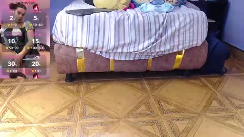 Snapshot of emily_fox_3 chatting on 11/04/25, 04:11 emily fox 3 online show from 11/04/25, 04:11