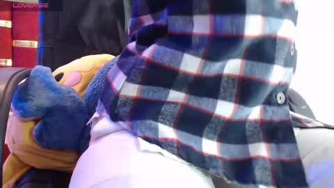 Snapshot of emily_fox_3 chatting on 11/08/25, 11:32 emily fox 3 online show from 11/08/25, 11:32