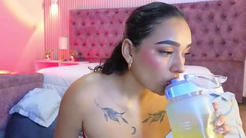 Emily online show from 12/21/25, 06:59