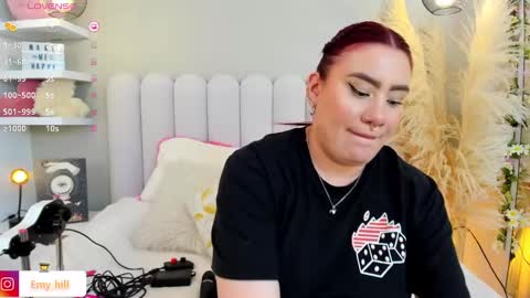 EMILY   Monday 5-2 am From Tuesday to Friday5-1 am Colombia time online show from 01/09/25, 10:41