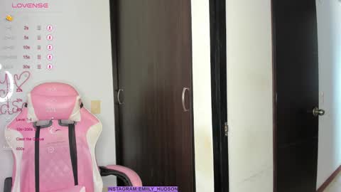 independet model online show from 12/17/24, 06:20