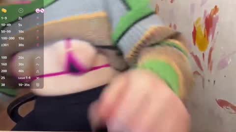 Emily online show from 03/11/25, 01:45