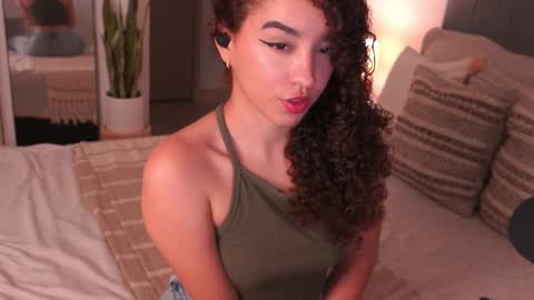 Juliana online show from 11/01/25, 11:51