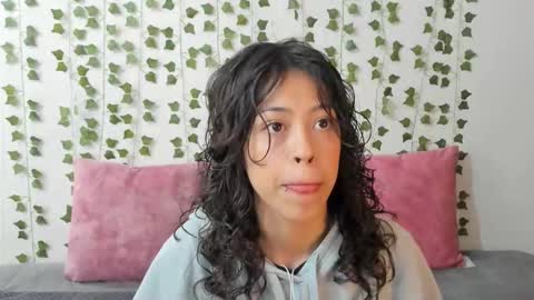 emily online show from 01/05/26, 06:55