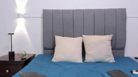 emily_jonhson online show from 05/06/26, 08:47