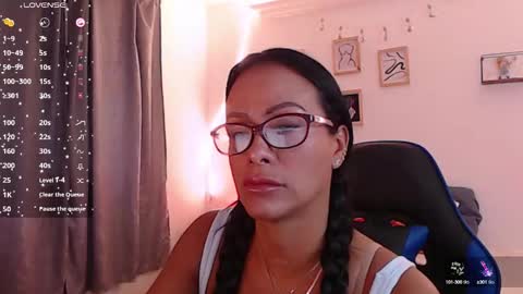 Snapshot of emily_leroy571240 chatting on 10/06/25, 12:57 emily leroy. online show from 10/06/25, 12:57