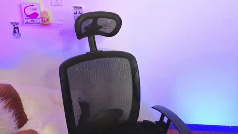 Emily Lindey online show from 02/03/26, 01:59