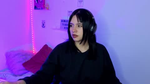 Emily Lindey online show from 03/28/26, 06:24