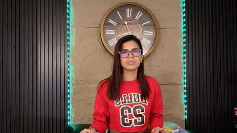 Emily online show from 04/10/26, 04:50