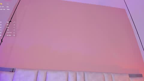 Snapshot of emily_luve chatting on 05/14/26, 07:53 emily_luve online show from 05/14/26, 07:53