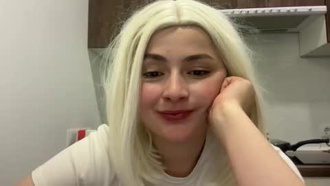 emily_morning_dew online show from 01/11/26, 02:33