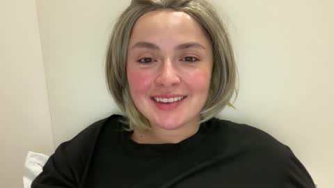 emily_morning_dew online show from 04/28/26, 08:25