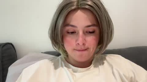 emily_morning_dew online show from 07/12/26, 05:26