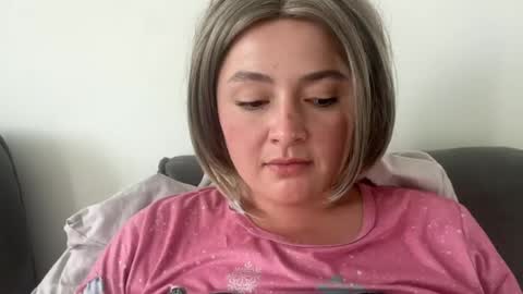 emily_morning_dew online show from 07/19/26, 11:36