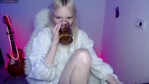 Lia online show from 03/07/26, 10:40