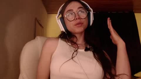 emily_pearl_ online show from 12/12/24, 11:58