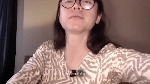 emily_pearl_ online show from 02/11/25, 09:14