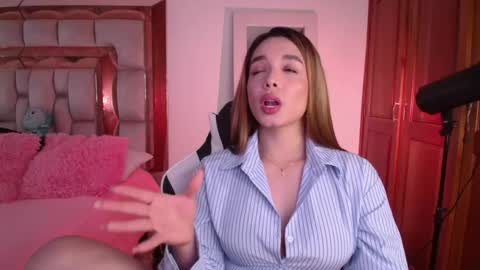 emily online show from 04/16/26, 09:37