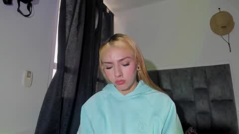 Emi online show from 03/06/26, 07:32