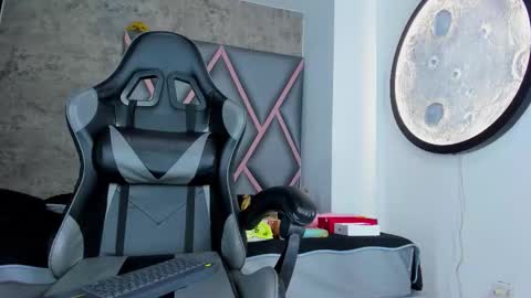 Emily online show from 02/19/26, 11:39