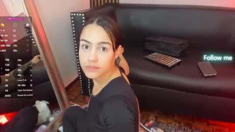 Snapshot of emily_roberts1 chatting on 09/09/25, 12:48 Emily  online show from 09/09/25, 12:48