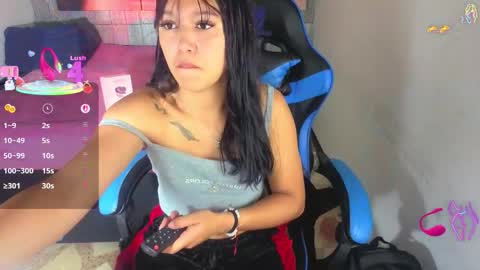 Snapshot of emily_rosse04 chatting on 09/16/25, 12:39 online show from 09/16/25, 12:39