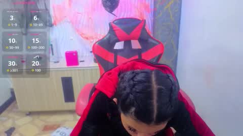 Snapshot of emily_rosse04 chatting on 10/31/25, 11:44 online show from 10/31/25, 11:44