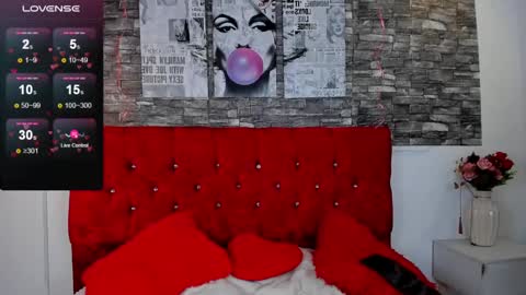 emily_sc online show from 02/25/25, 05:04
