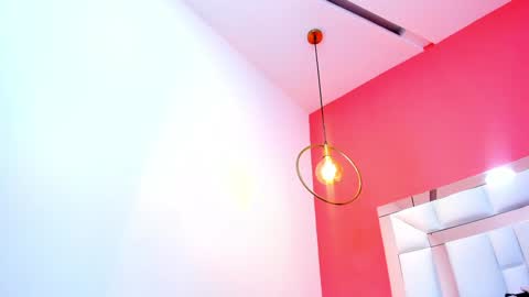 Snapshot of emily_sexy3 chatting on 01/16/25, 05:01 Emily online show from 01/16/25, 05:01