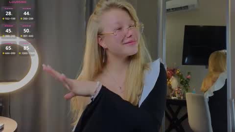 emily shepard online show from 09/09/25, 02:22