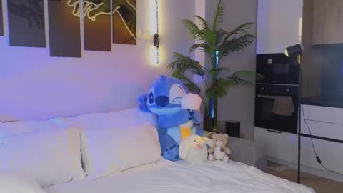 emily shepard online show from 04/21/26, 02:51