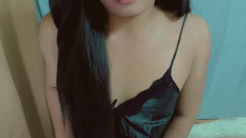 emily online show from 02/08/25, 05:51