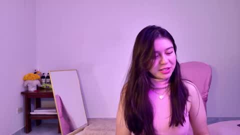 Snapshot of emily_sweet30 chatting on 01/13/26, 11:21 Emily online show from 01/13/26, 11:21