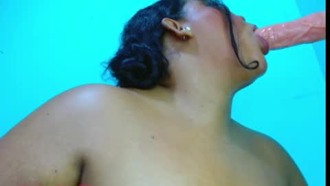 Snapshot of emily_sweet_23 chatting on 02/01/25, 02:26 Liss online show from 02/01/25, 02:26