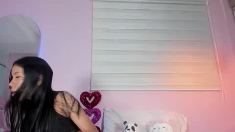 Emily online show from 03/07/25, 12:34