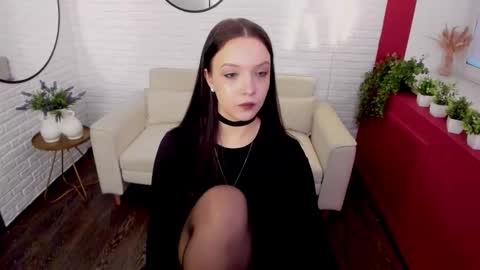 Emily online show from 02/05/26, 05:56