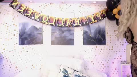 Emily. online show from 10/14/25, 04:57