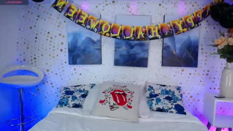 Emily. online show from 10/21/25, 03:29