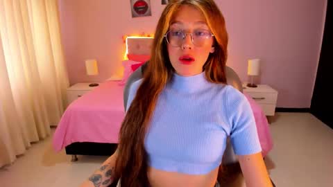 emily_warren__ online show from 02/05/26, 08:35