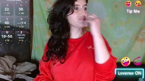 Snapshot of emily_white00 chatting on 09/09/25, 03:39 emily online show from 09/09/25, 03:39