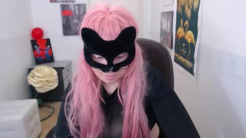 Emily online show from 02/22/25, 11:46