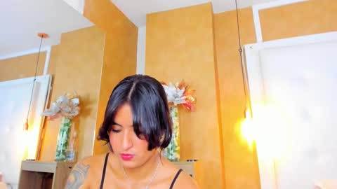 emilyadams0 online show from 12/01/25, 09:09