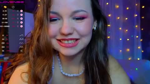 Snapshot of emilyart_ chatting on 01/31/25, 08:54 artist Emily online show from 01/31/25, 08:54